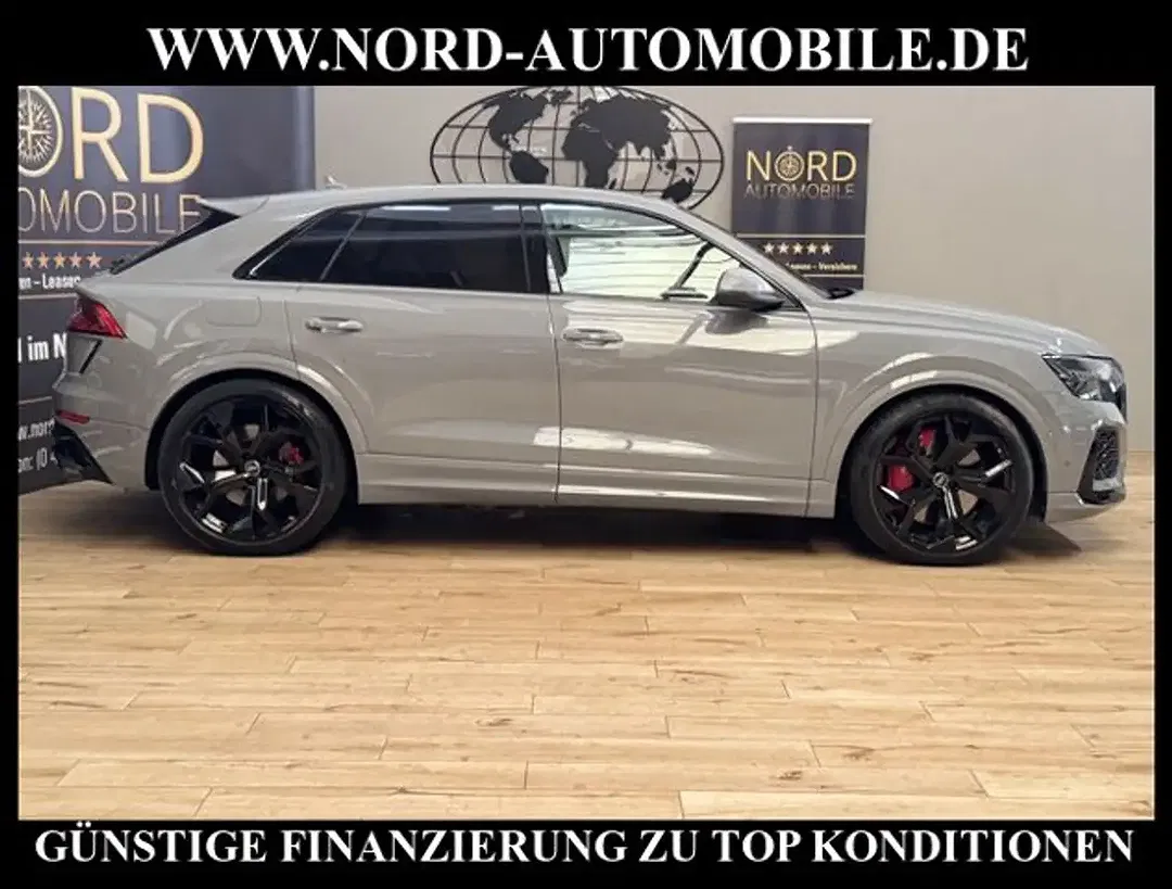 Audi RS Q8 - Thumbnail 6