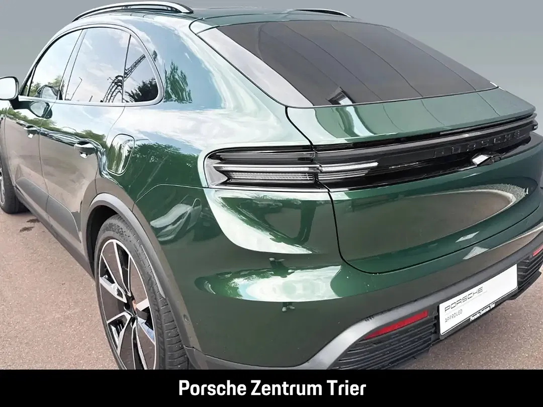 Porsche Macan - Thumbnail 10
