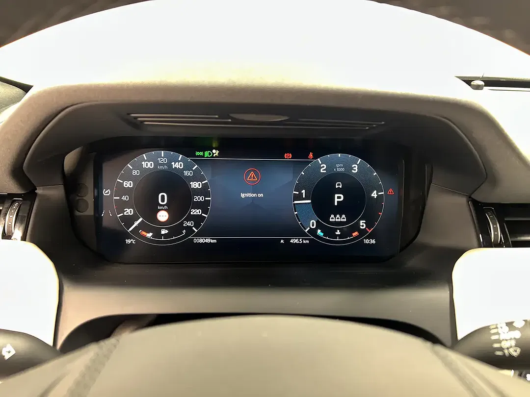 Land Rover Discovery Sport - Thumbnail 15