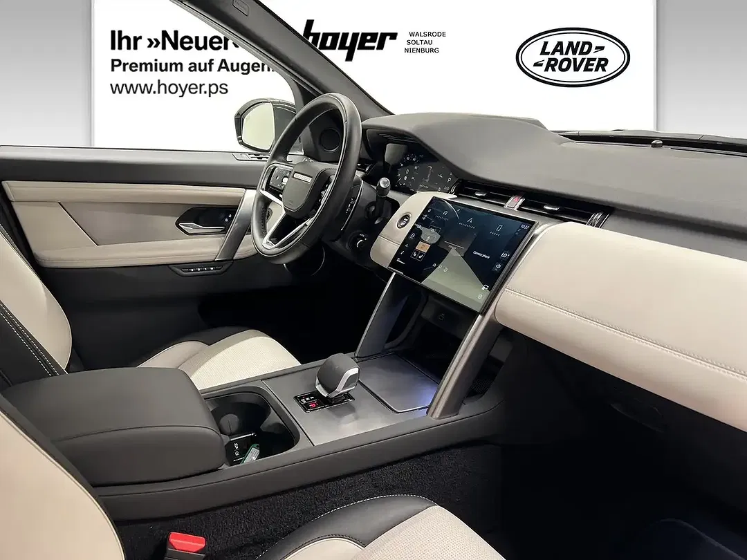 Land Rover Discovery Sport - Thumbnail 4