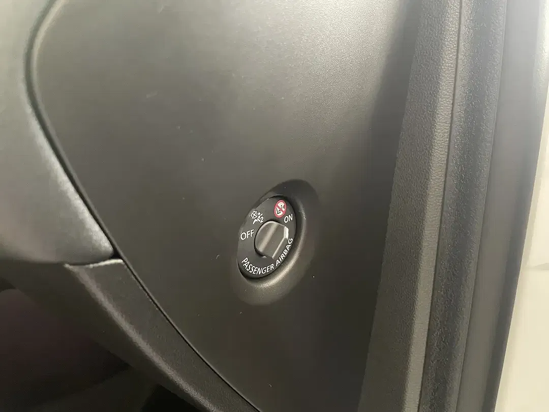 Renault Captur - Thumbnail 11