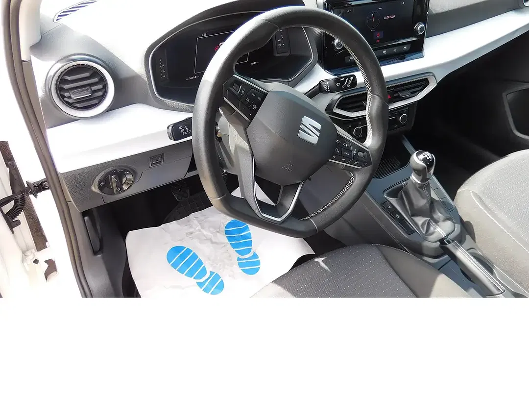 SEAT Ibiza - Thumbnail 8