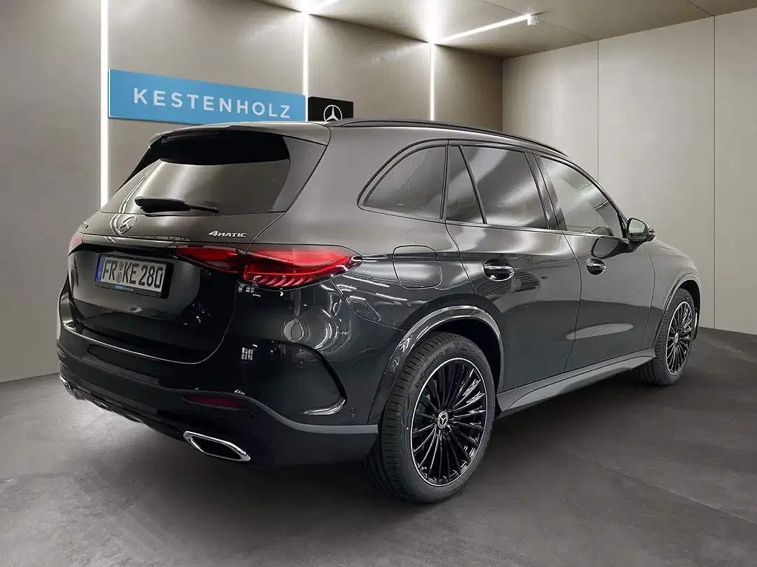 Mercedes-Benz GLC 220 - Thumbnail 4