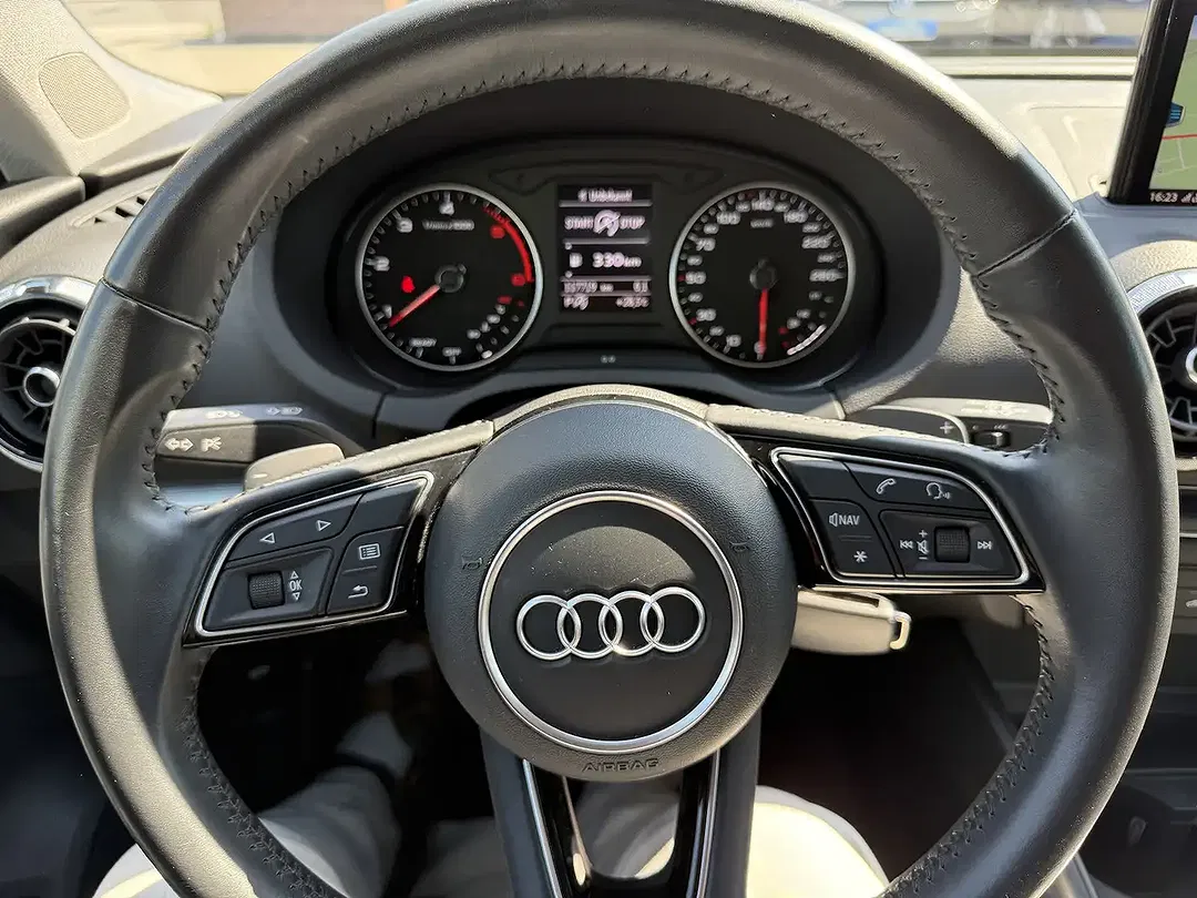 Audi A3 - Thumbnail 4