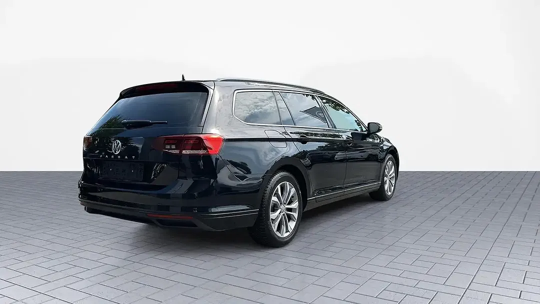 Volkswagen Passat Variant - Thumbnail 5