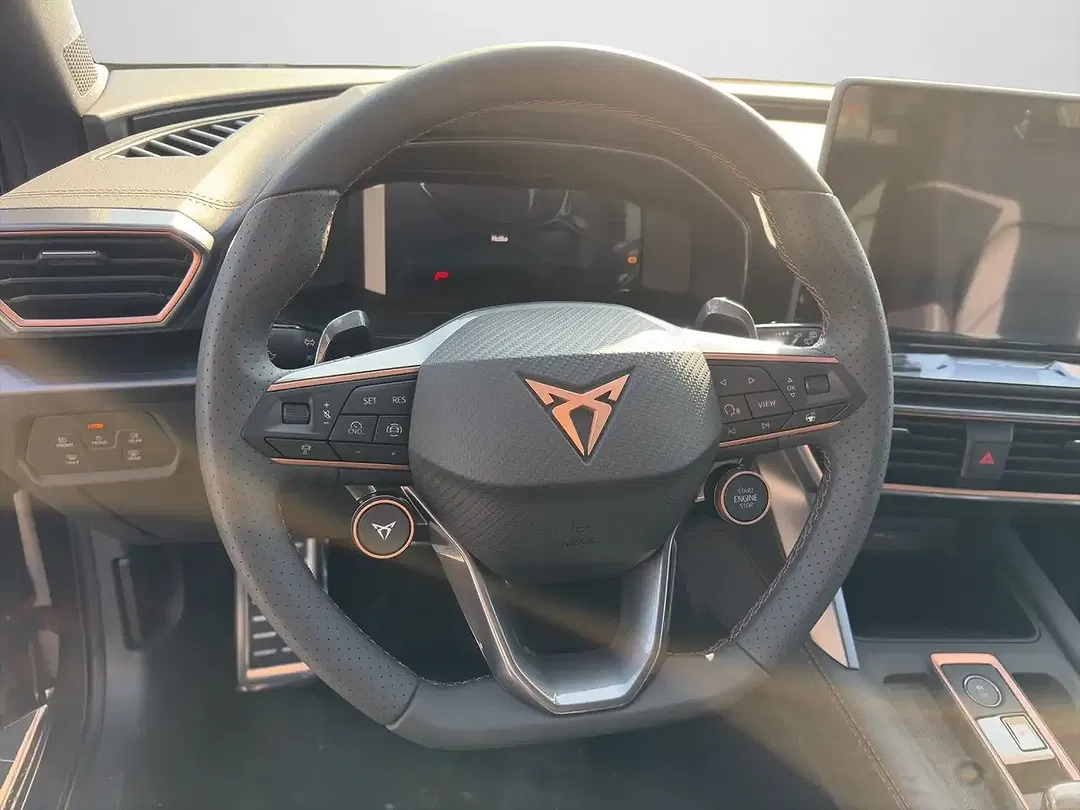 CUPRA Leon - Thumbnail 9