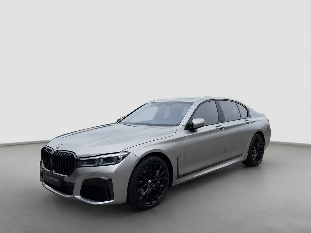 BMW 750 xDrive M Sport - foto 1