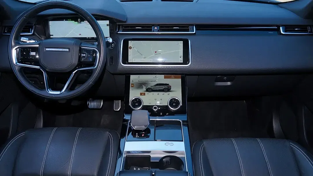 Land Rover Range Rover Velar - Thumbnail 4