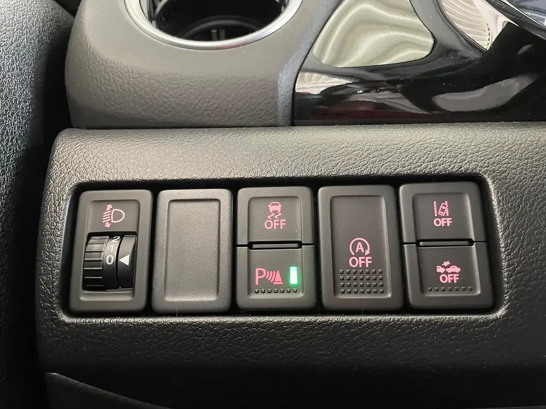 Suzuki Vitara - Thumbnail 17