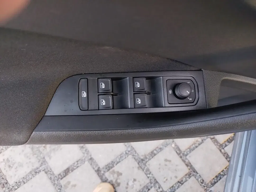 Skoda Kamiq - Thumbnail 13
