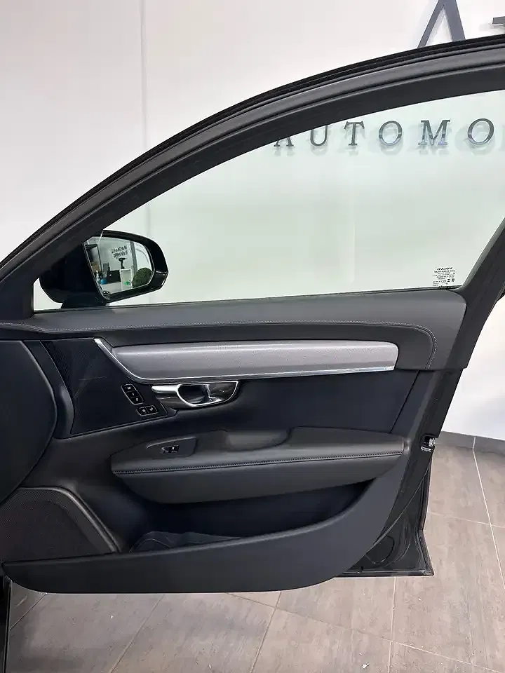 Volvo V90 - Thumbnail 11