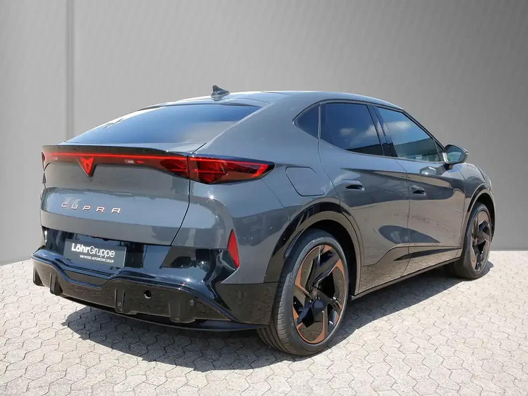 CUPRA Tavascan - Thumbnail 3