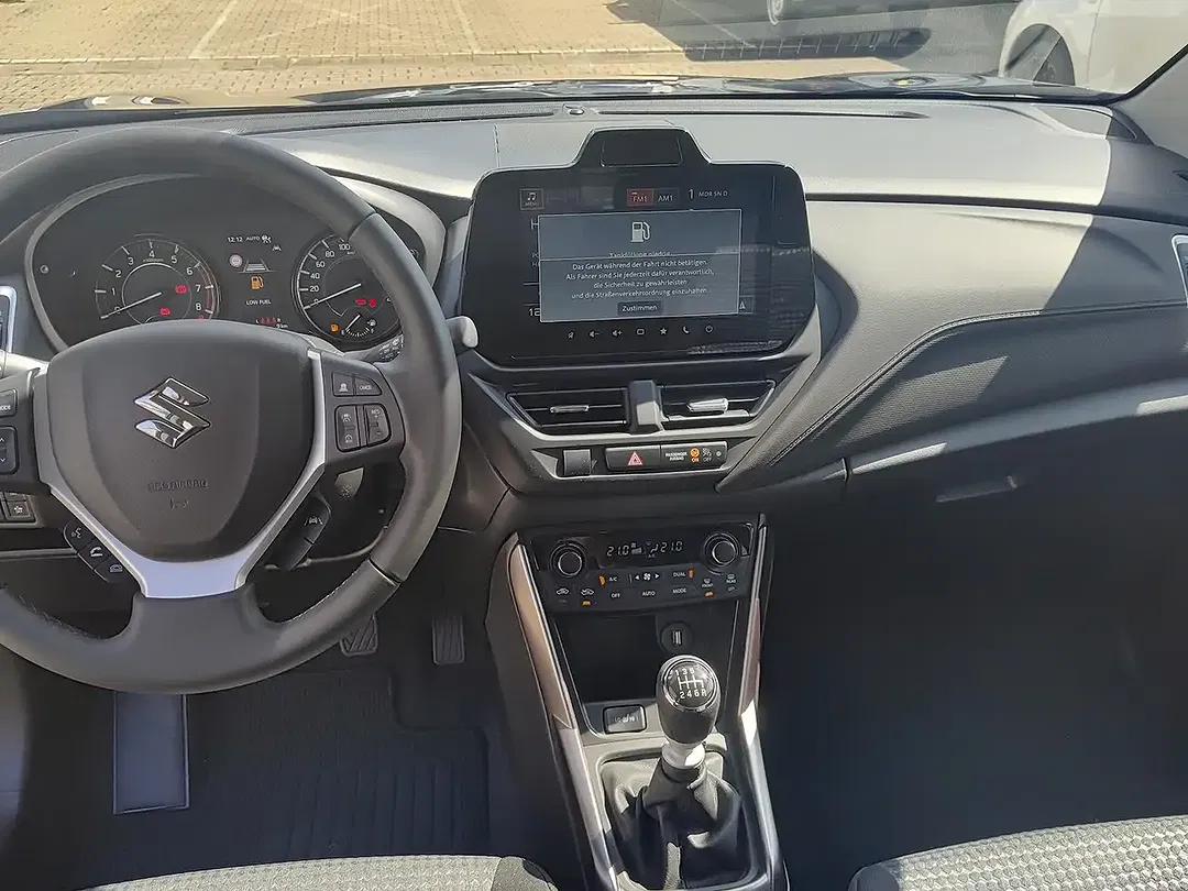 Suzuki S-Cross - Thumbnail 14