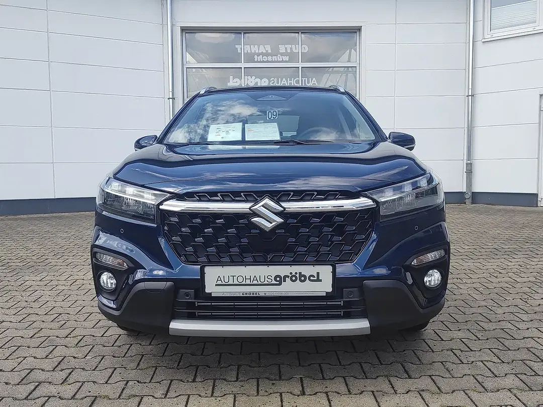Suzuki S-Cross - Thumbnail 5