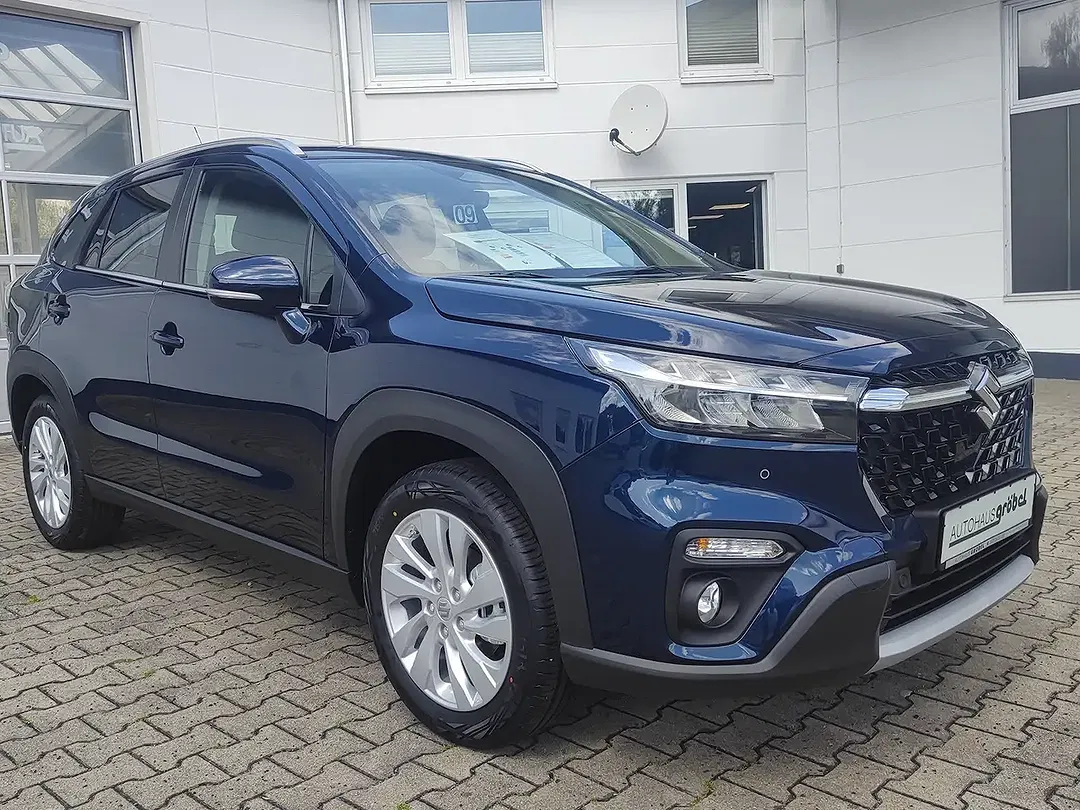 Suzuki S-Cross - Thumbnail 6