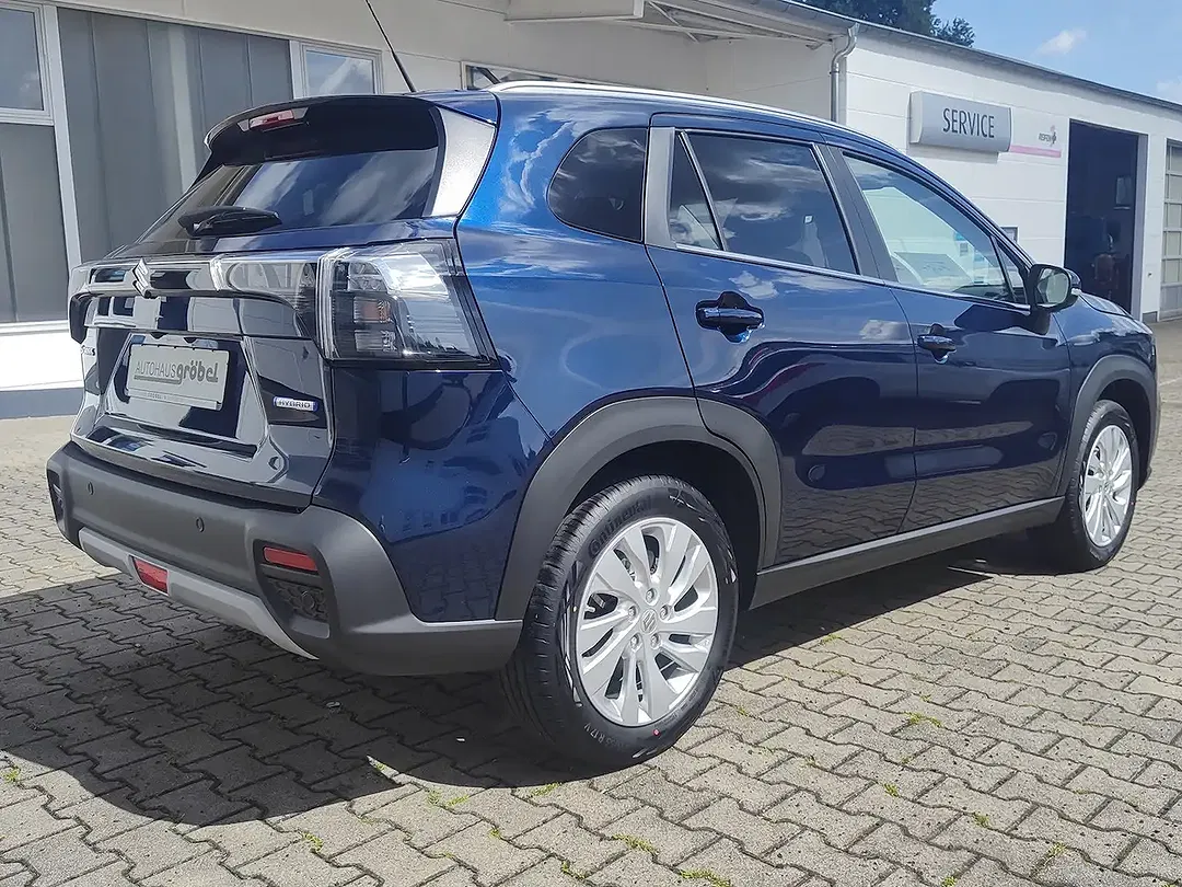 Suzuki S-Cross - Thumbnail 8