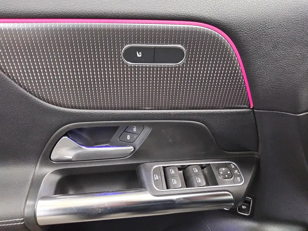 Mercedes-Benz GLA 250 - Thumbnail 6