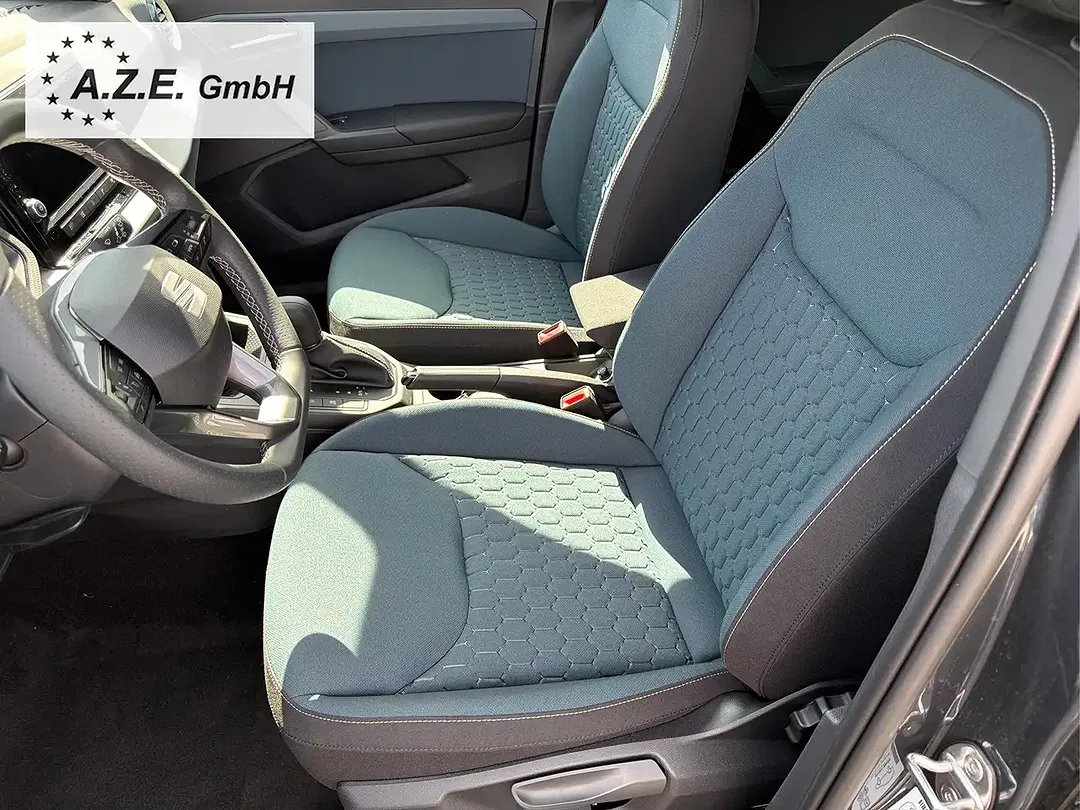 SEAT Arona - Thumbnail 12