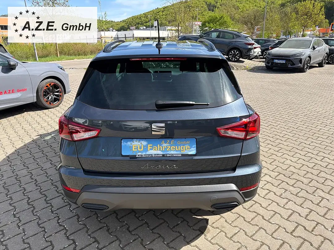 SEAT Arona - Thumbnail 6