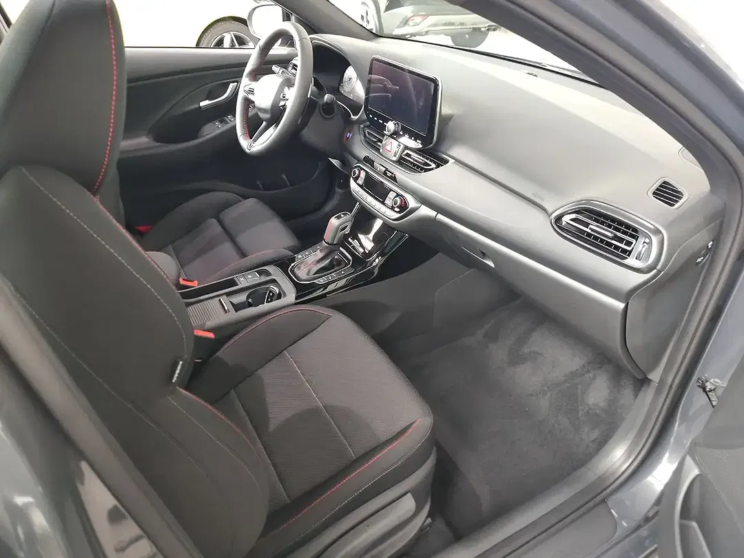 Hyundai i30 - Thumbnail 10