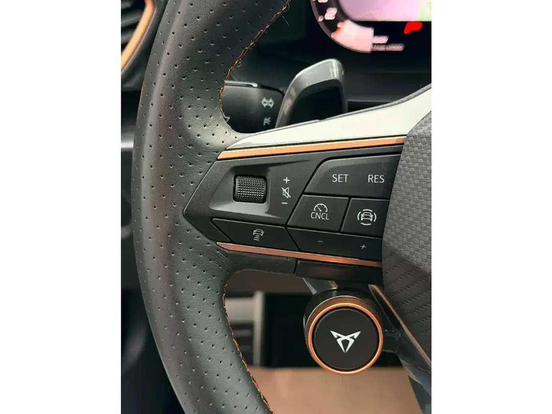 CUPRA Leon - Thumbnail 15