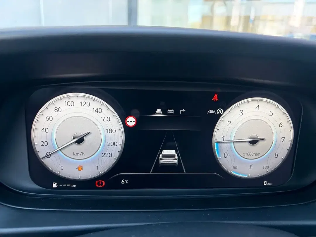 Hyundai i20 - Thumbnail 11
