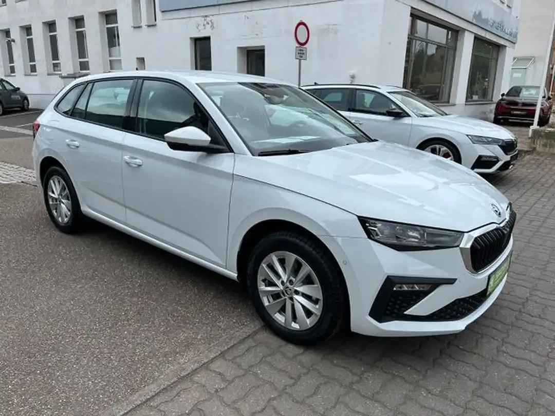 Skoda Scala - Thumbnail 9