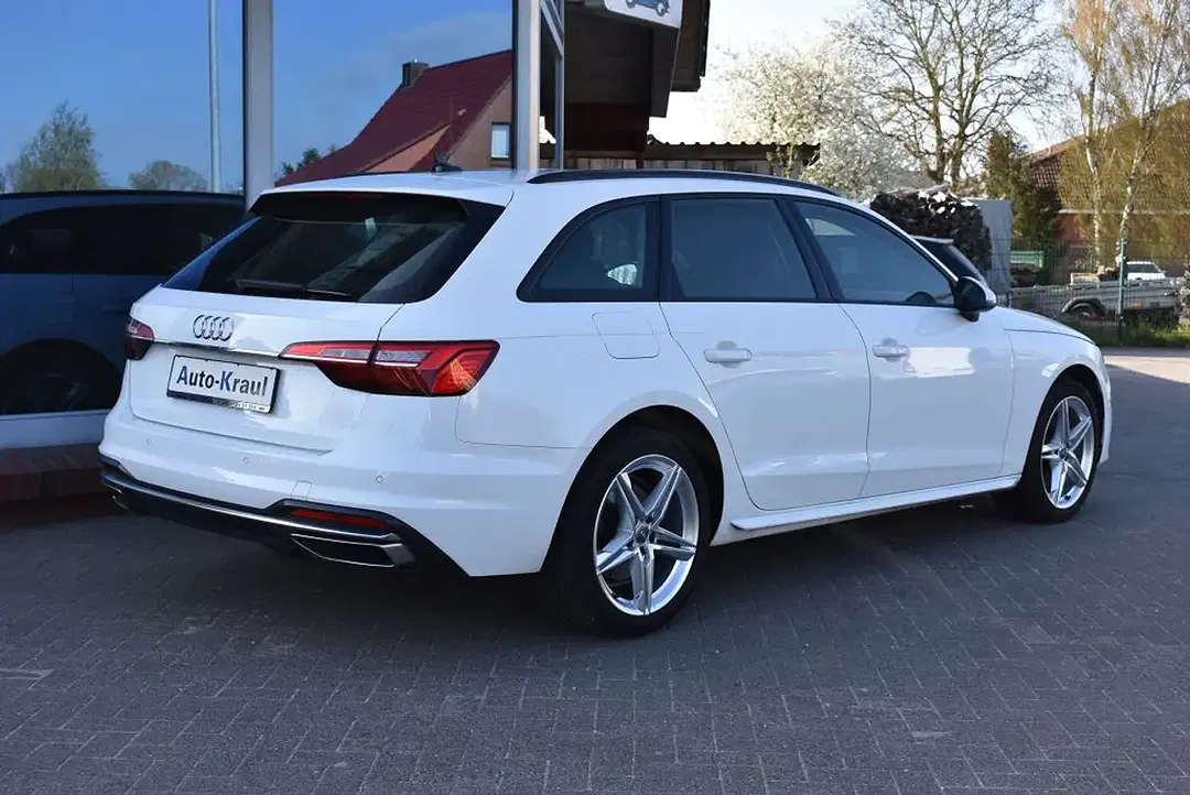 Audi A4 35 TFSI Avant advanced - foto 2