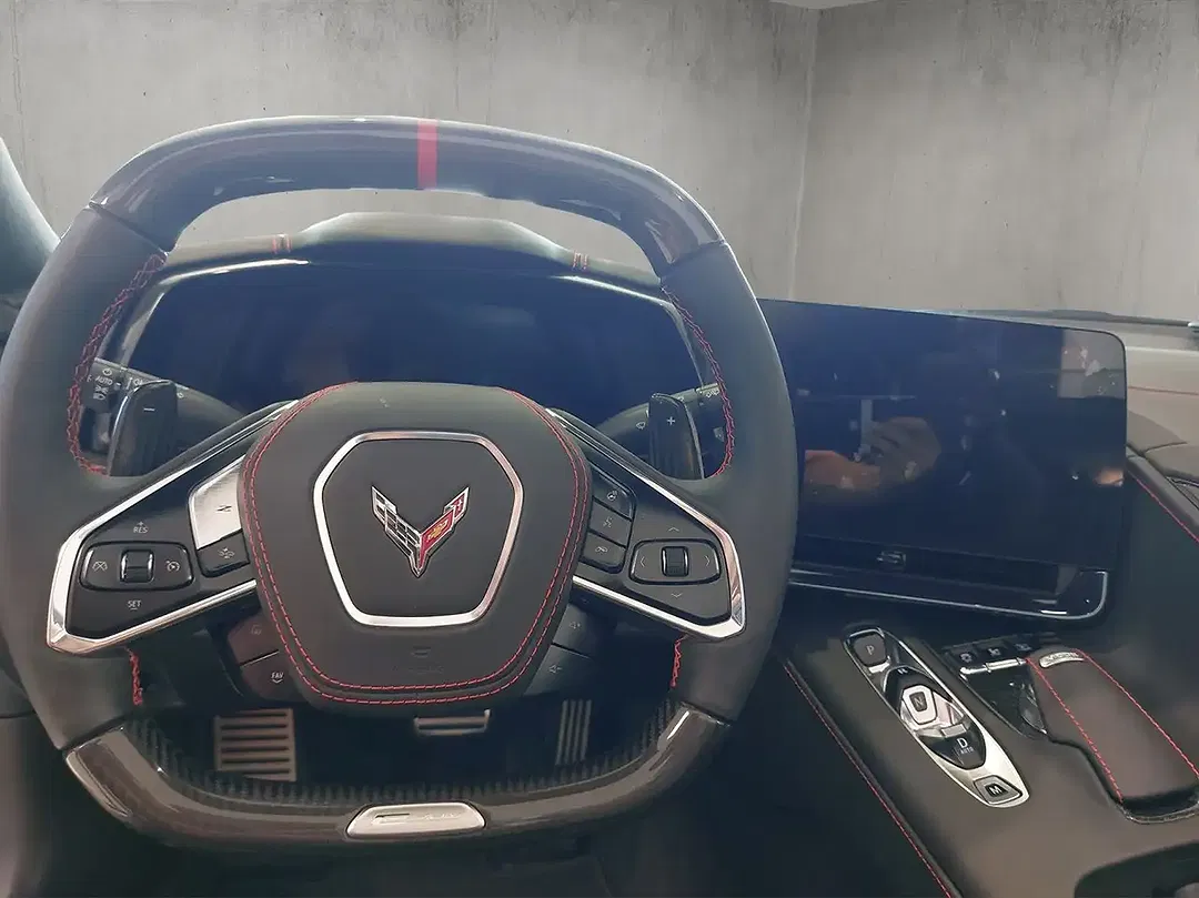 Corvette C8 - Thumbnail 10