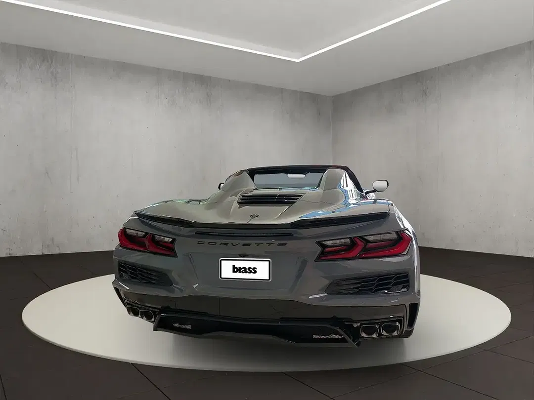 Corvette C8 - Thumbnail 4