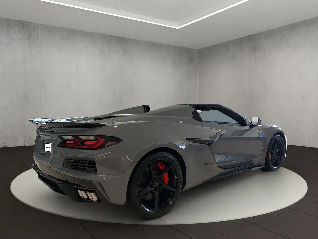 Corvette C8 - Thumbnail 5