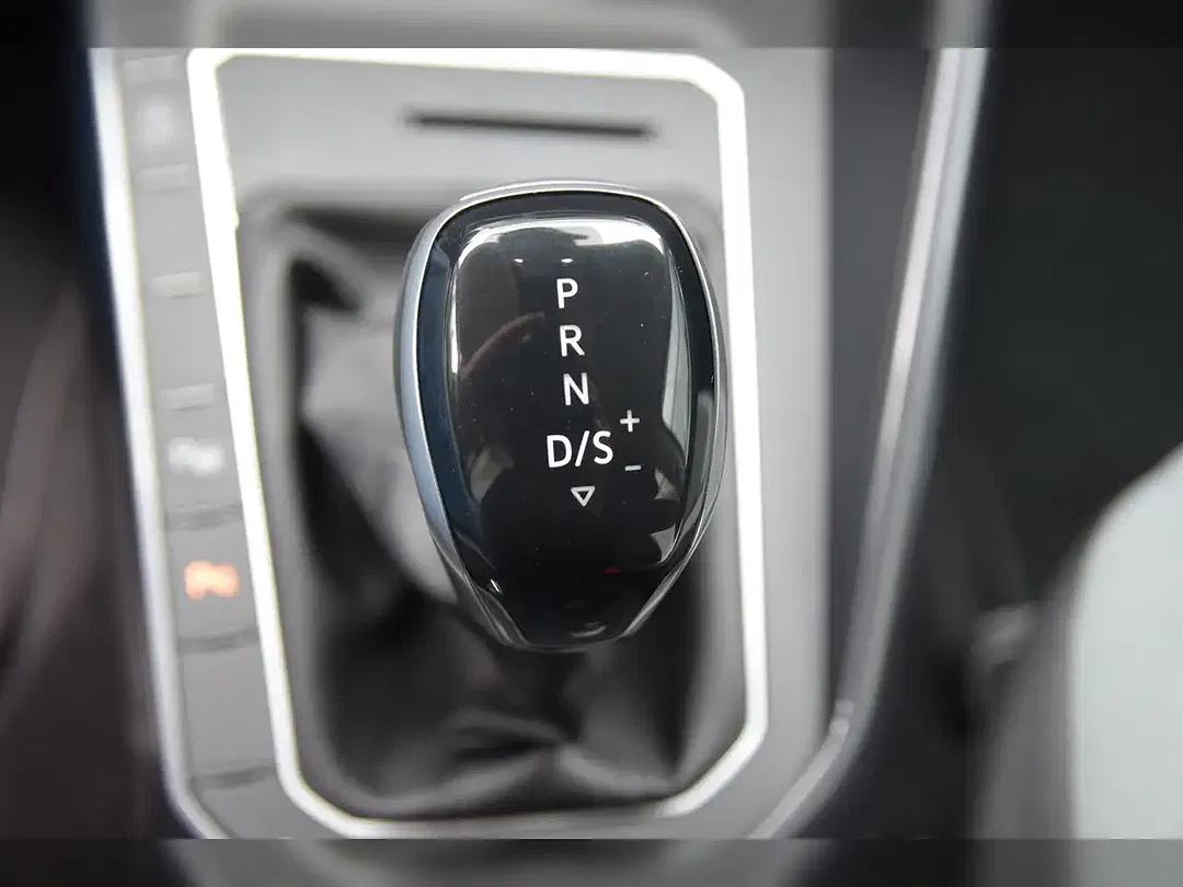 Volkswagen Polo - Thumbnail 16