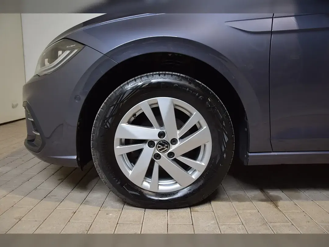 Volkswagen Polo - Thumbnail 5