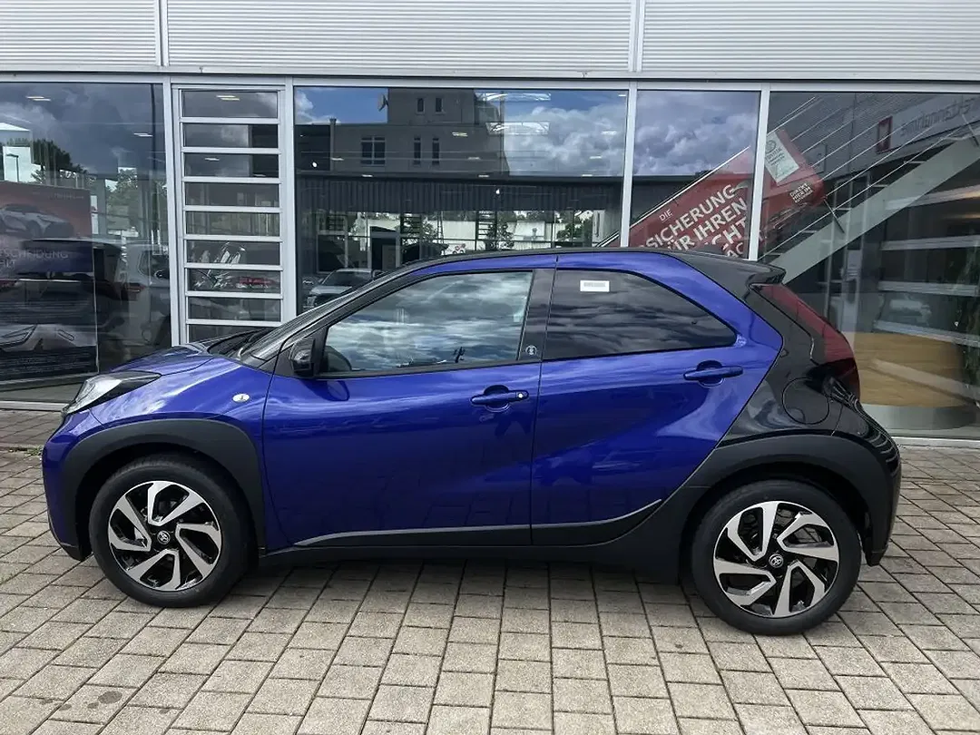 Toyota Aygo X - Thumbnail 3