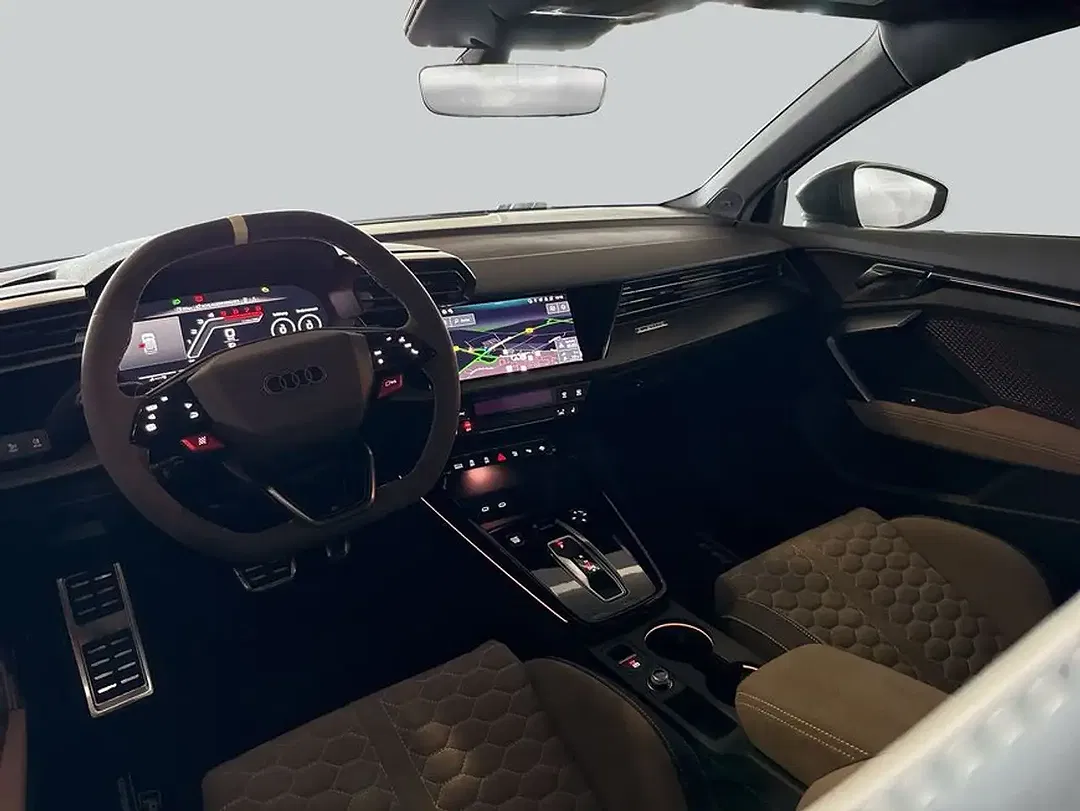 Audi RS3 - Thumbnail 13