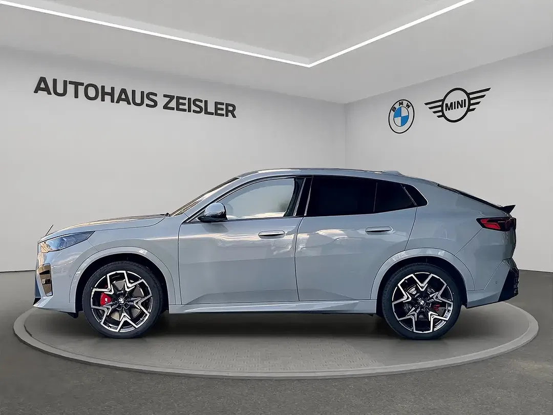 BMW X2 - Thumbnail 4