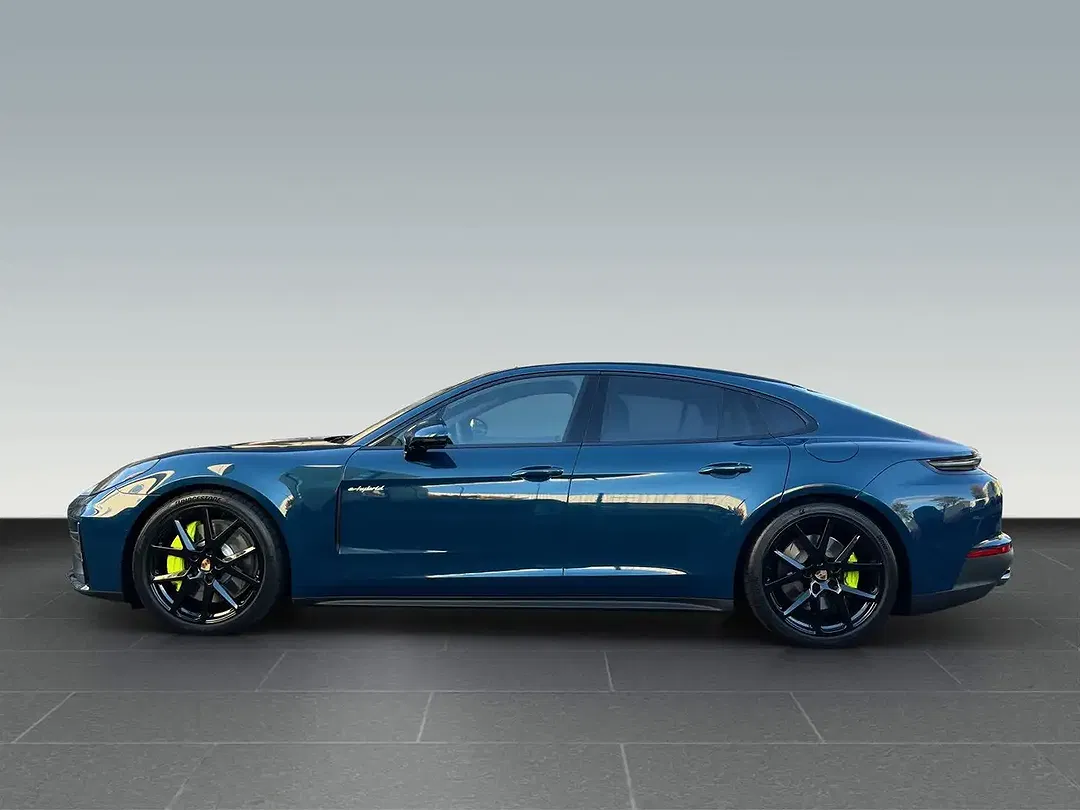Porsche Panamera E-Hybrid 4 - foto 2