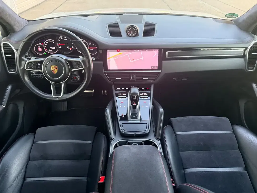 Porsche Cayenne - Thumbnail 14