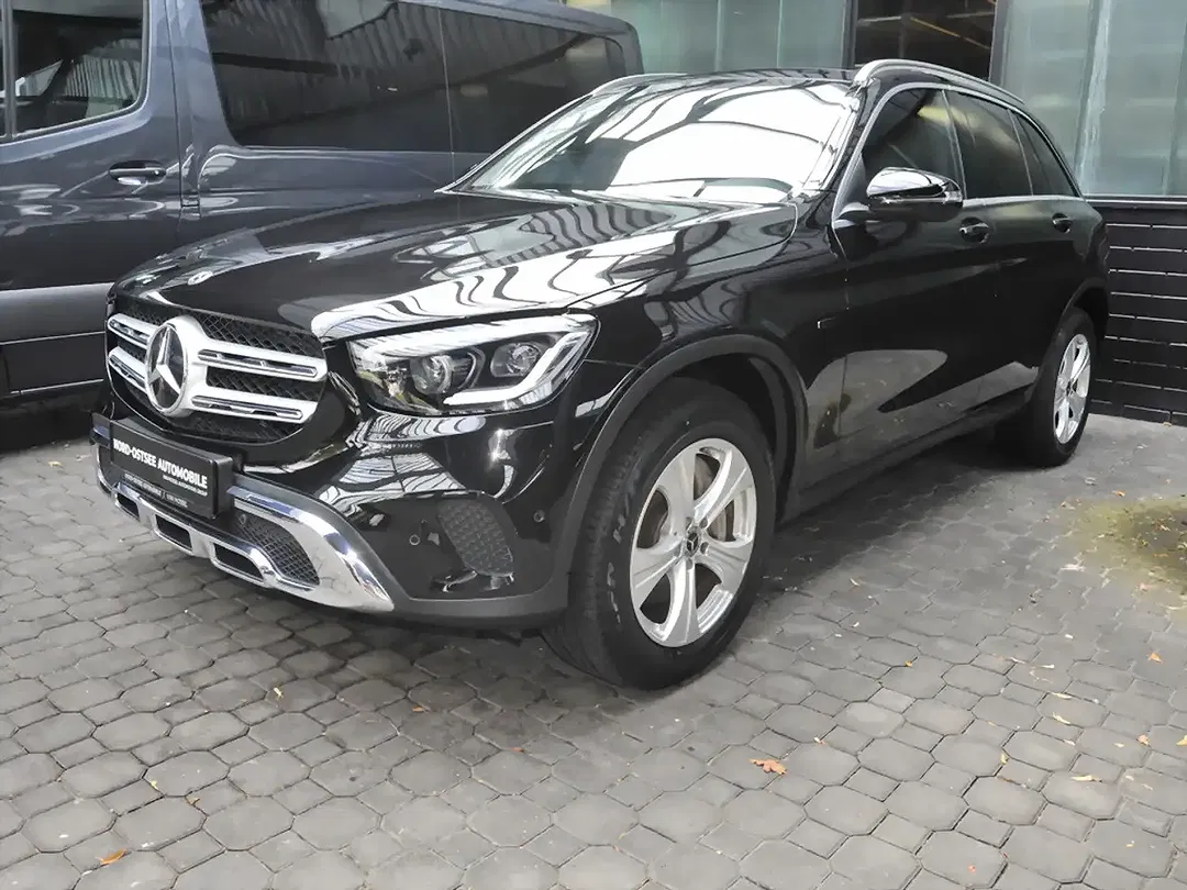 Mercedes-Benz GLC 300 - Thumbnail 8