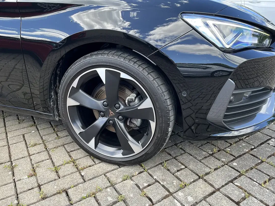 CUPRA Leon - Thumbnail 6