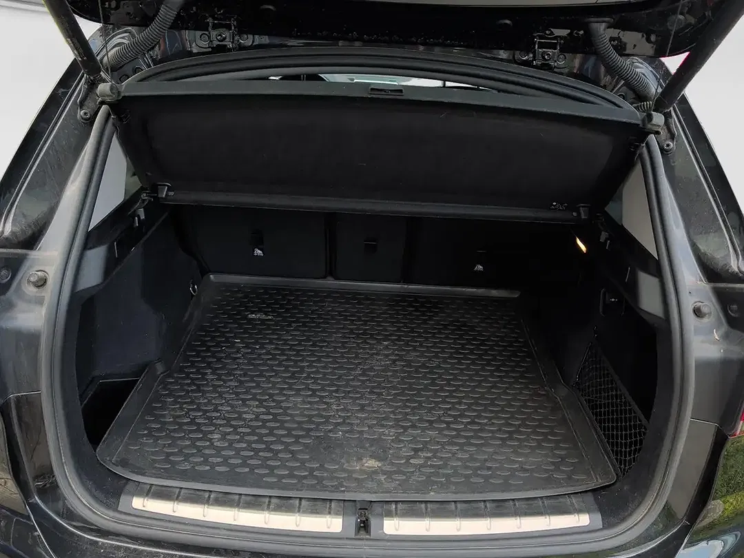 BMW X1 - Thumbnail 14