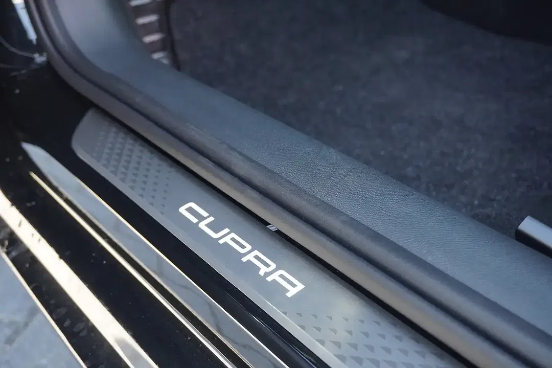 CUPRA Leon - Thumbnail 27