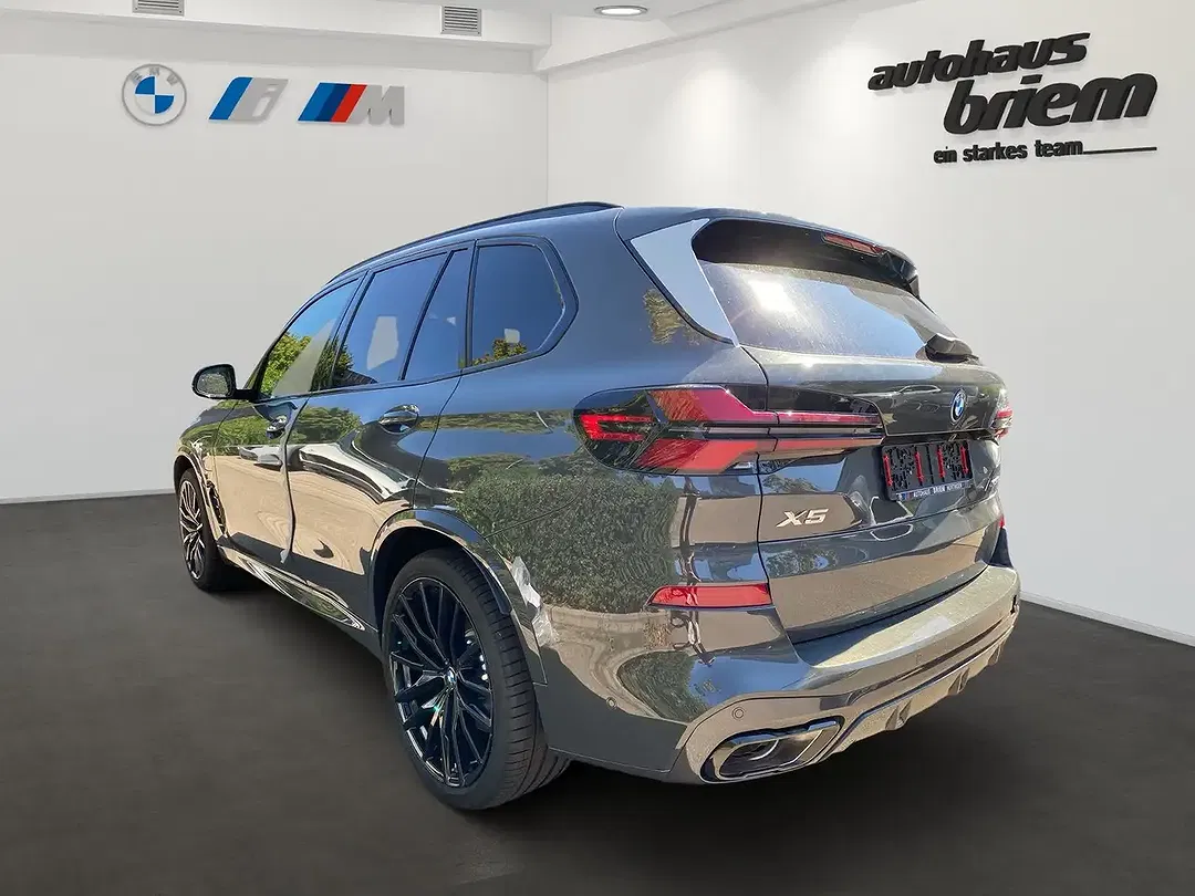 BMW X5 - Thumbnail 4