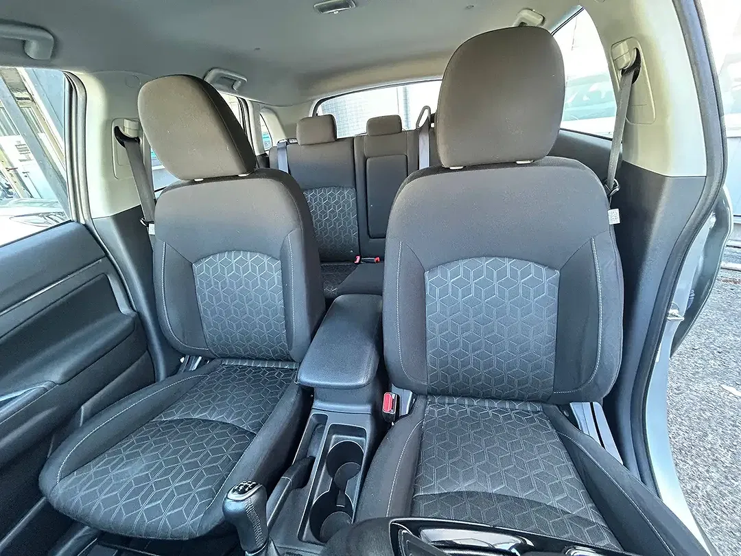 Mitsubishi ASX - Thumbnail 9