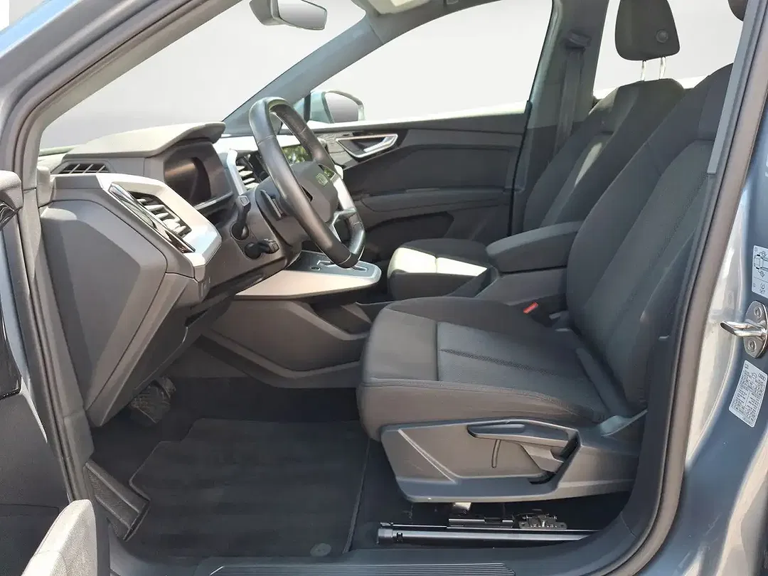 Audi Q4 e-tron - Thumbnail 6
