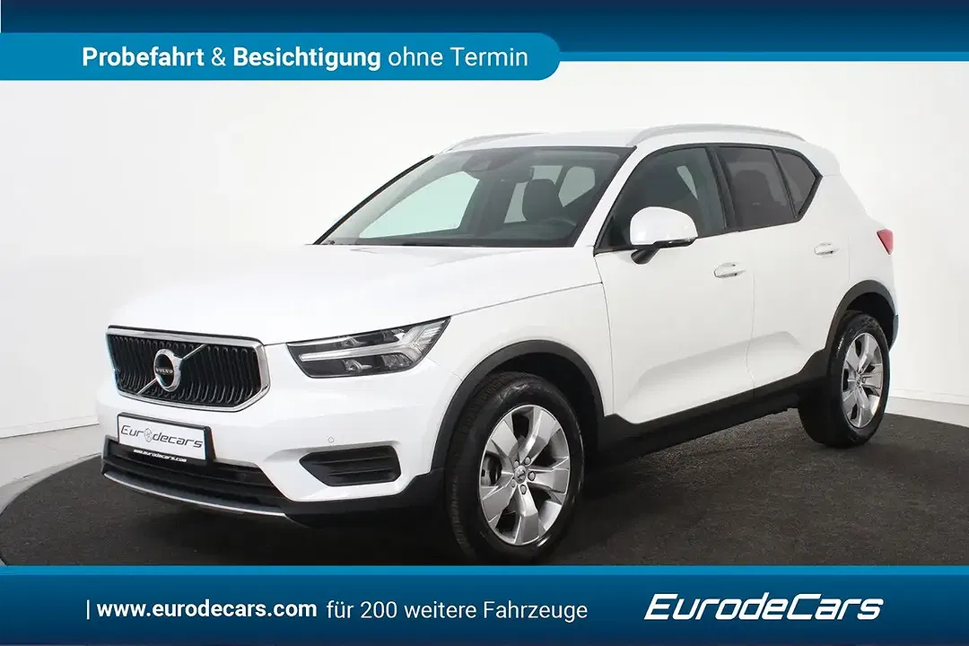 Volvo XC40 T2 Momentum - foto 1