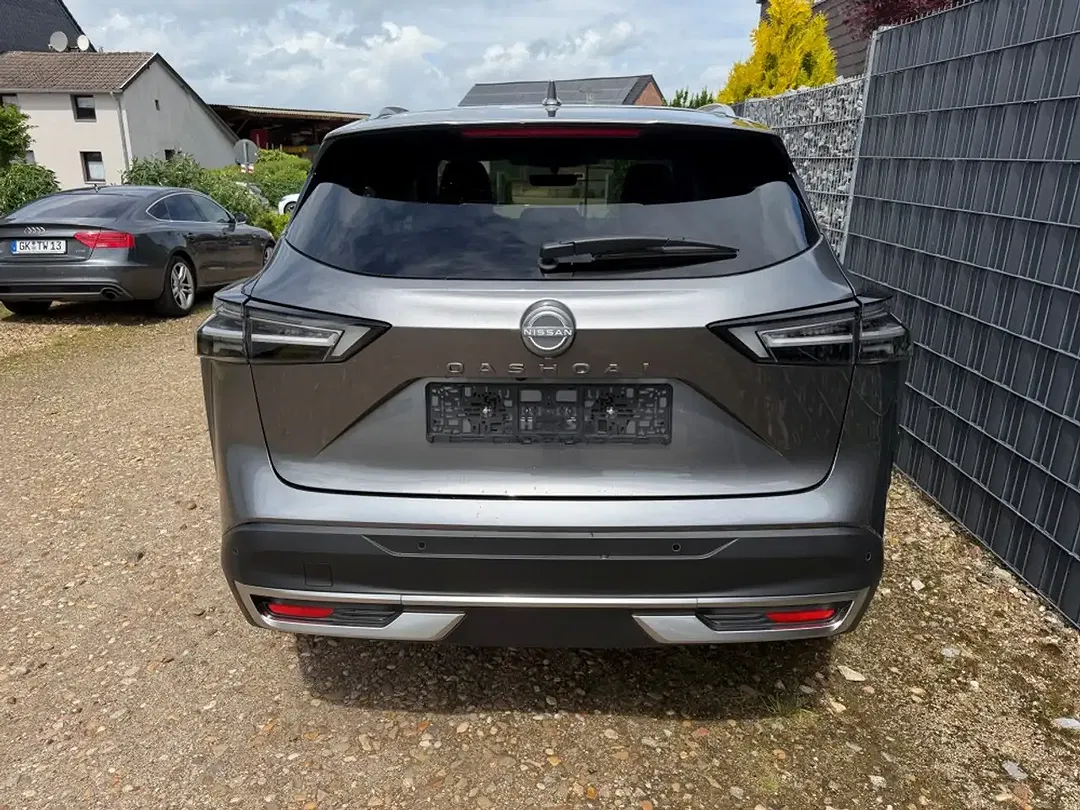 Nissan Qashqai - Thumbnail 4