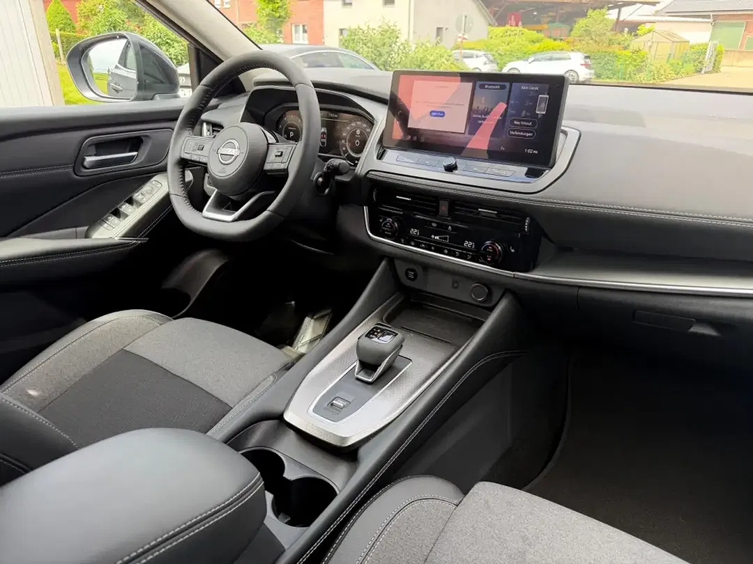 Nissan Qashqai - Thumbnail 7