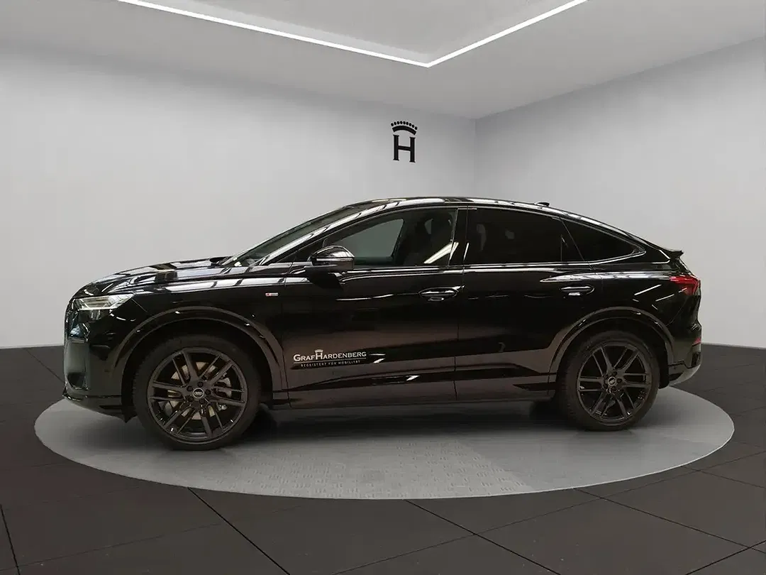 Audi e-tron - Thumbnail 4