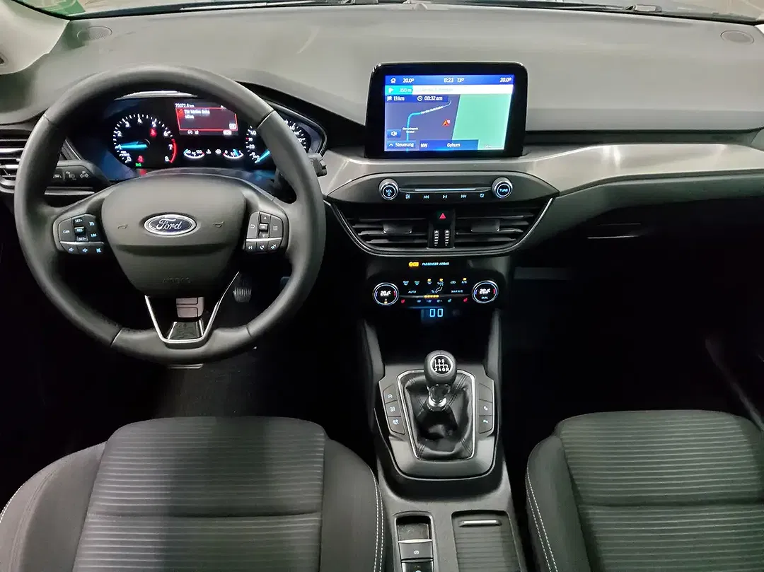 Ford Focus - Thumbnail 5